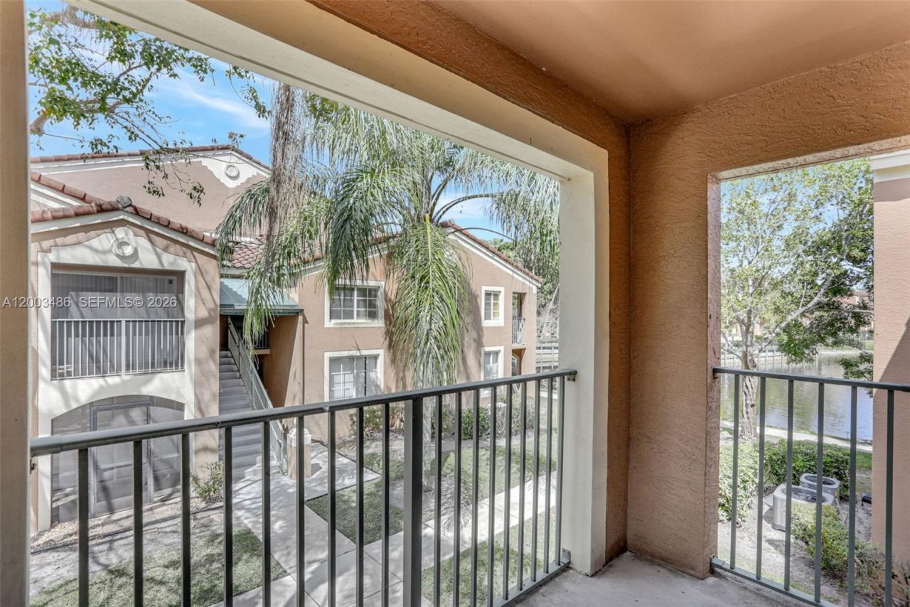 4820 N State Road 7, Unit 201, Coconut Creek, FL 33073 Photo
