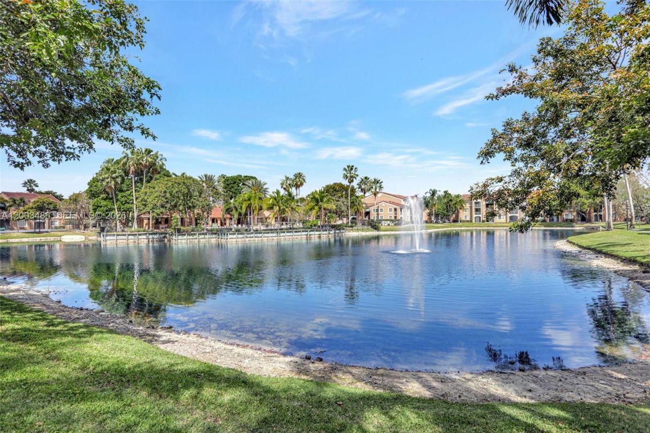 4820 N State Road 7, Unit 201, Coconut Creek, FL 33073 Photo