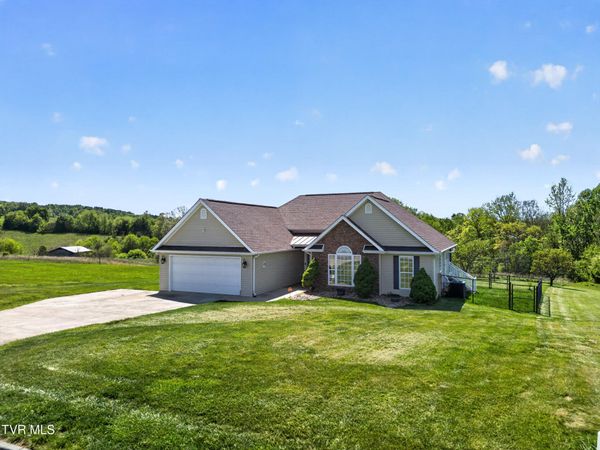 513 Katie Lane, Chuckey, TN 37641