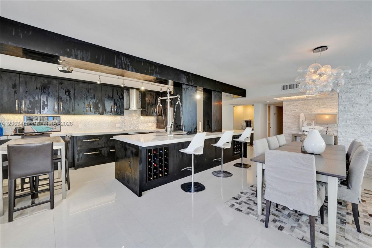 2751 S Ocean Dr, Unit 908S, Hollywood, FL 33019 Photo