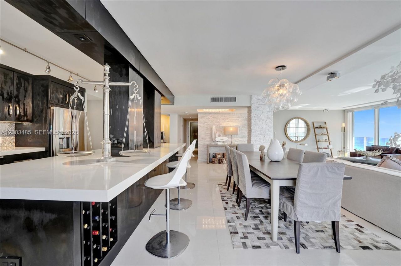 2751 S Ocean Dr, Unit 908S, Hollywood, FL 33019 Photo