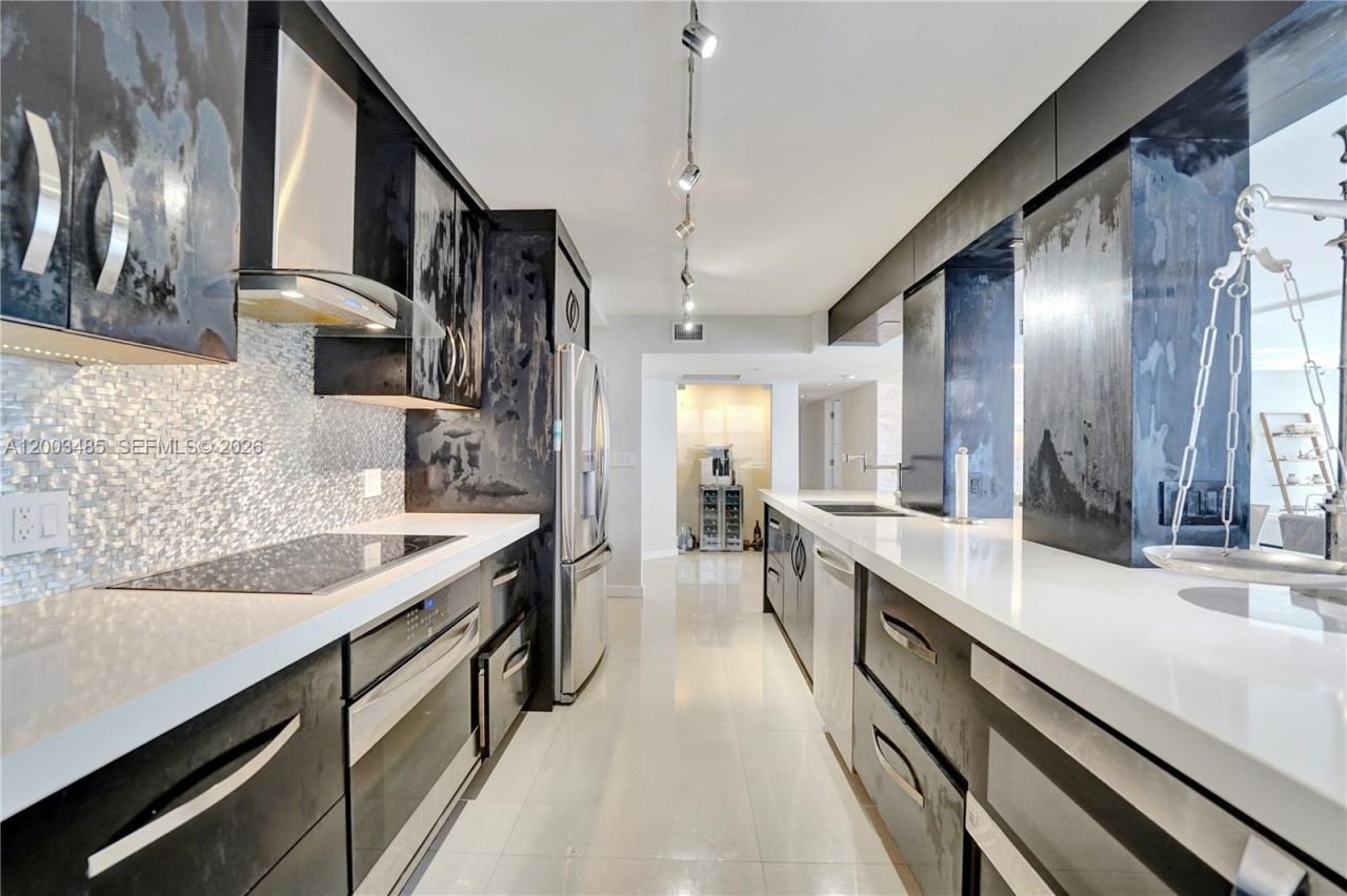 2751 S Ocean Dr, Unit 908S, Hollywood, FL 33019 Photo