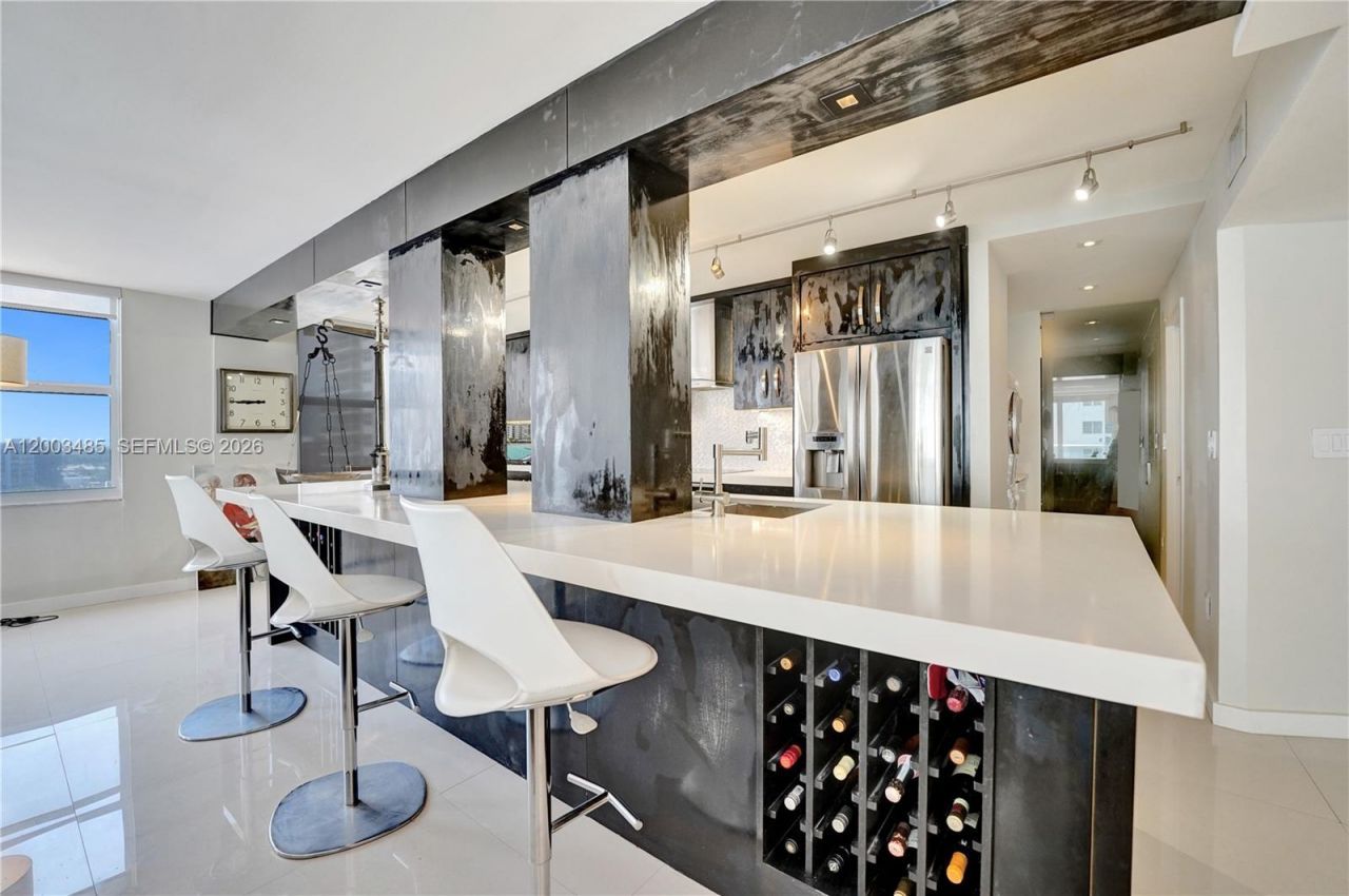 2751 S Ocean Dr, Unit 908S, Hollywood, FL 33019 Photo