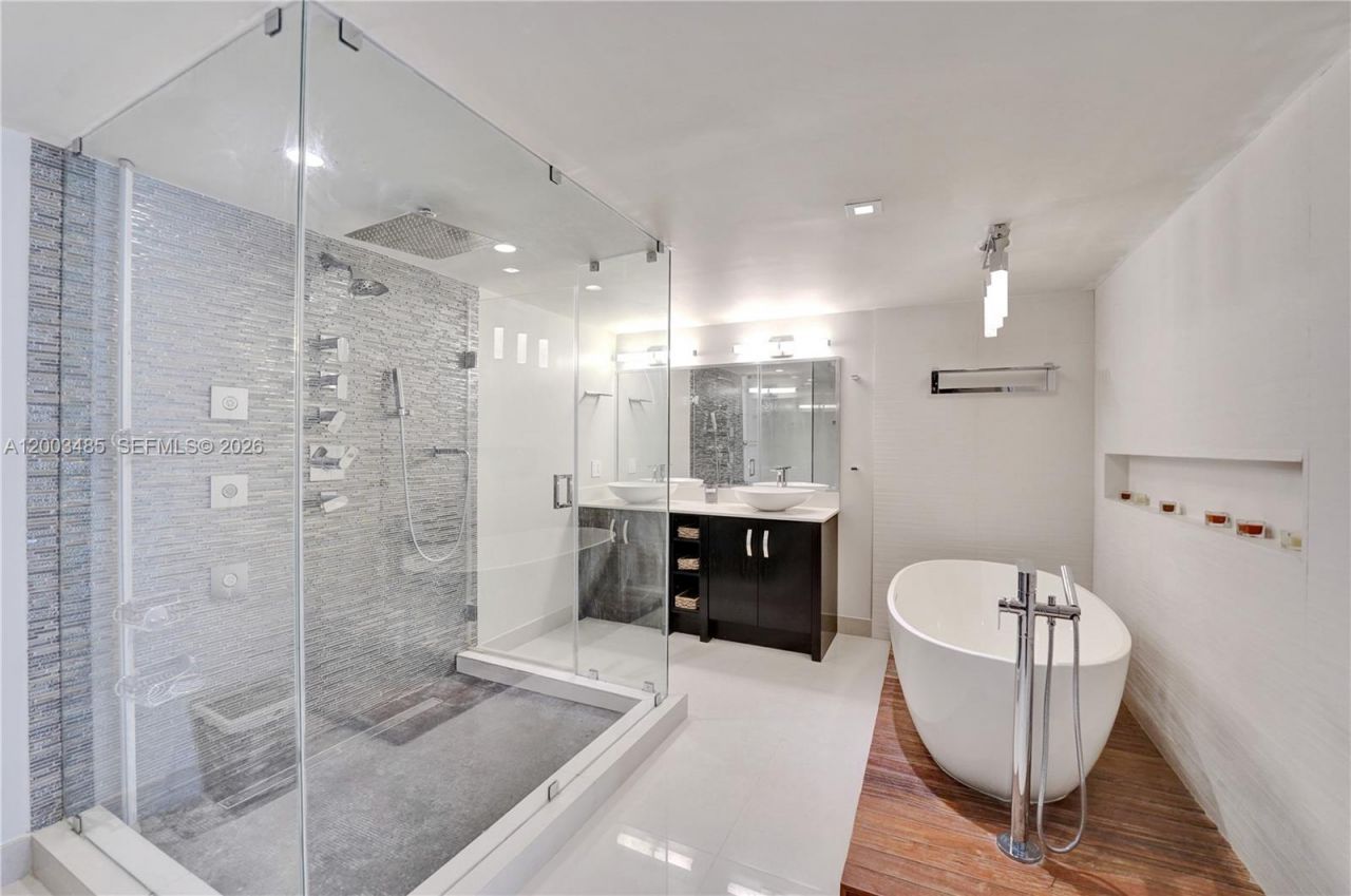 2751 S Ocean Dr, Unit 908S, Hollywood, FL 33019 Photo