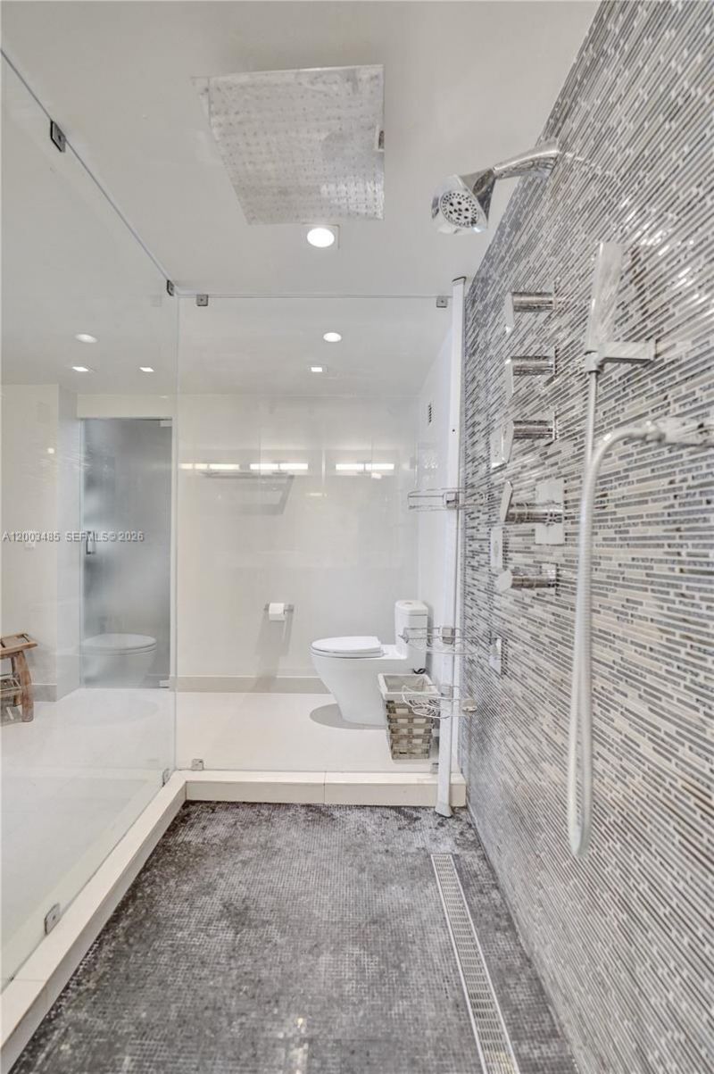2751 S Ocean Dr, Unit 908S, Hollywood, FL 33019 Photo
