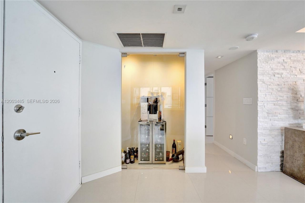 2751 S Ocean Dr, Unit 908S, Hollywood, FL 33019 Photo