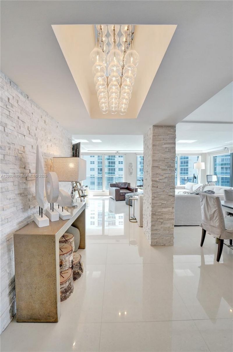 2751 S Ocean Dr, Unit 908S, Hollywood, FL 33019 Photo