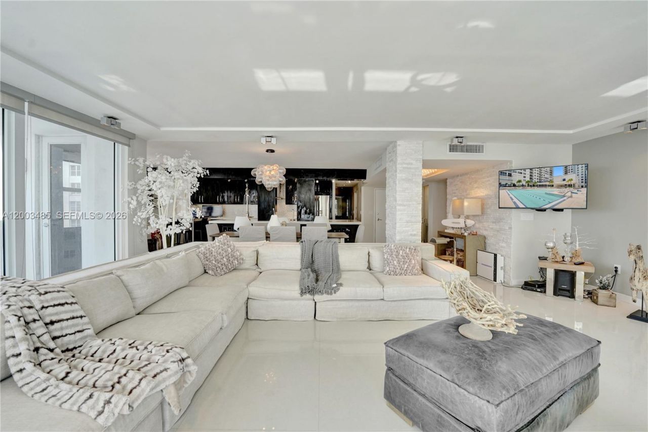 2751 S Ocean Dr, Unit 908S, Hollywood, FL 33019 Photo