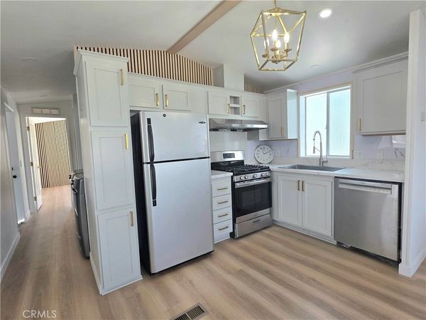 24200 Walnut, Unit 57, Torrance, CA 90501