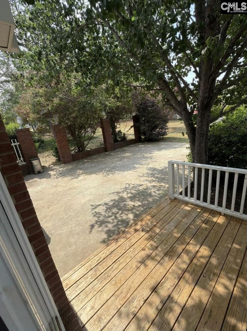 118 Howe Street  Photo 12