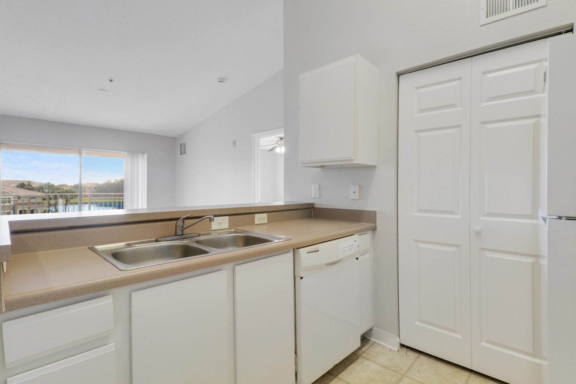 141 SW Palm Drive, Unit 306, Port Saint Lucie, FL 34986 Photo