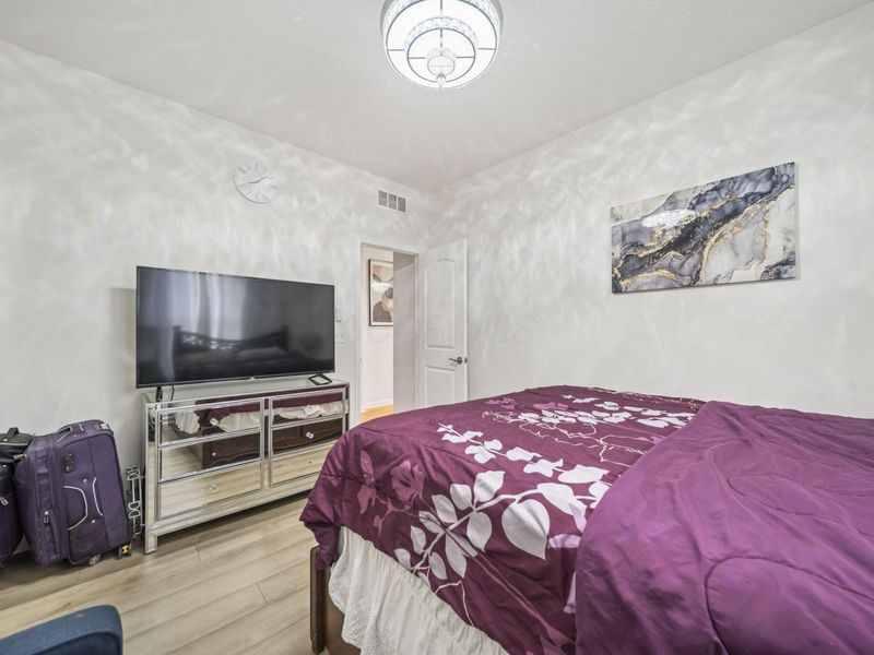 944 Mill Stone Drive , Sunbury, OH 43074 Photo 14