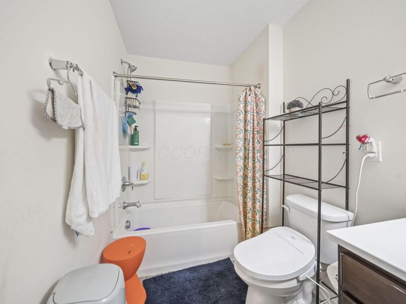 944 Mill Stone Drive , Sunbury, OH 43074 Photo 22