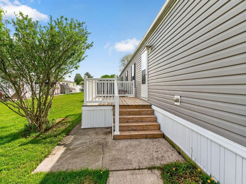 194 Northcrest Drive, Marysville, OH 43040 Photo 2