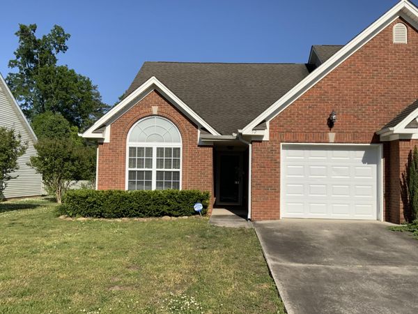 52 Briarstone Drive, Rossville, GA 30741