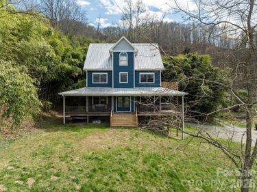 22 Pear Tree Lane , Leicester, NC 28748