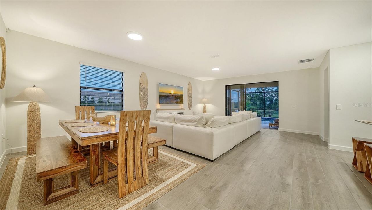 5321 Seal Isle Court, Bradenton, FL 34211 Photo