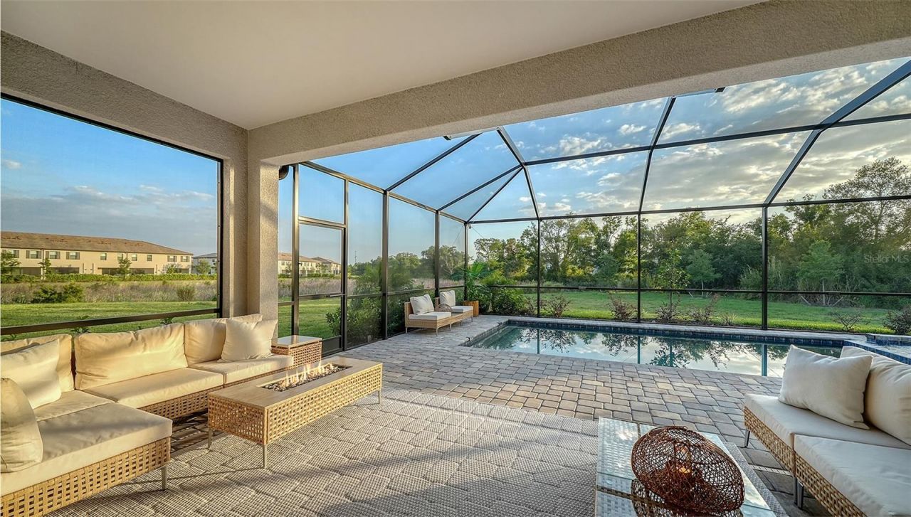 5321 Seal Isle Court, Bradenton, FL 34211 Photo