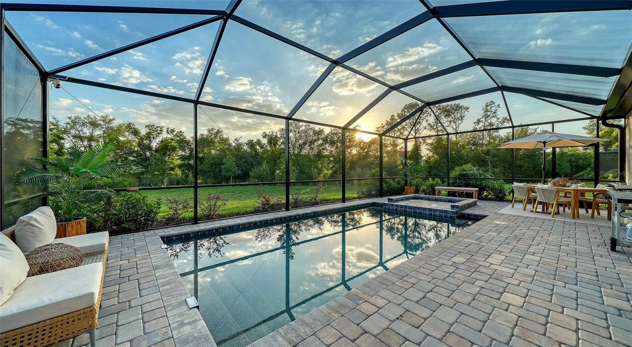 5321 Seal Isle Court, Bradenton, FL 34211 Photo