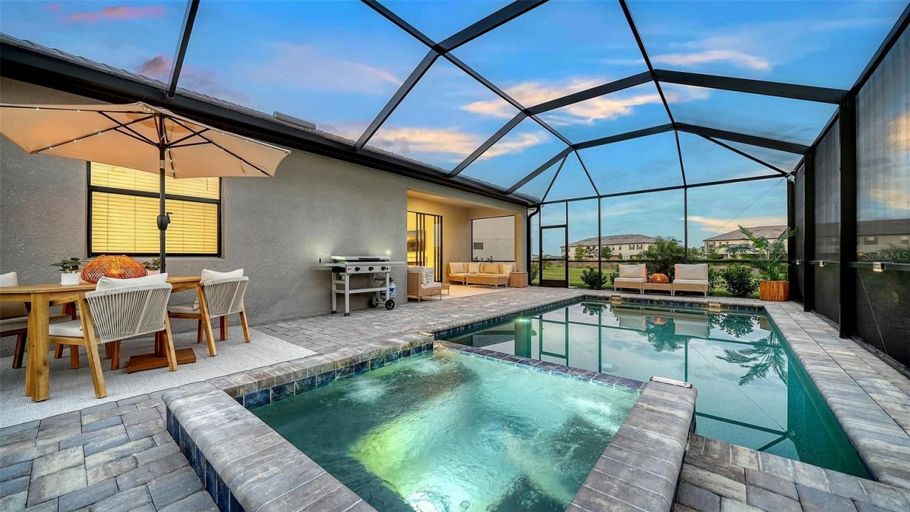 5321 Seal Isle Court, Bradenton, FL 34211 Photo