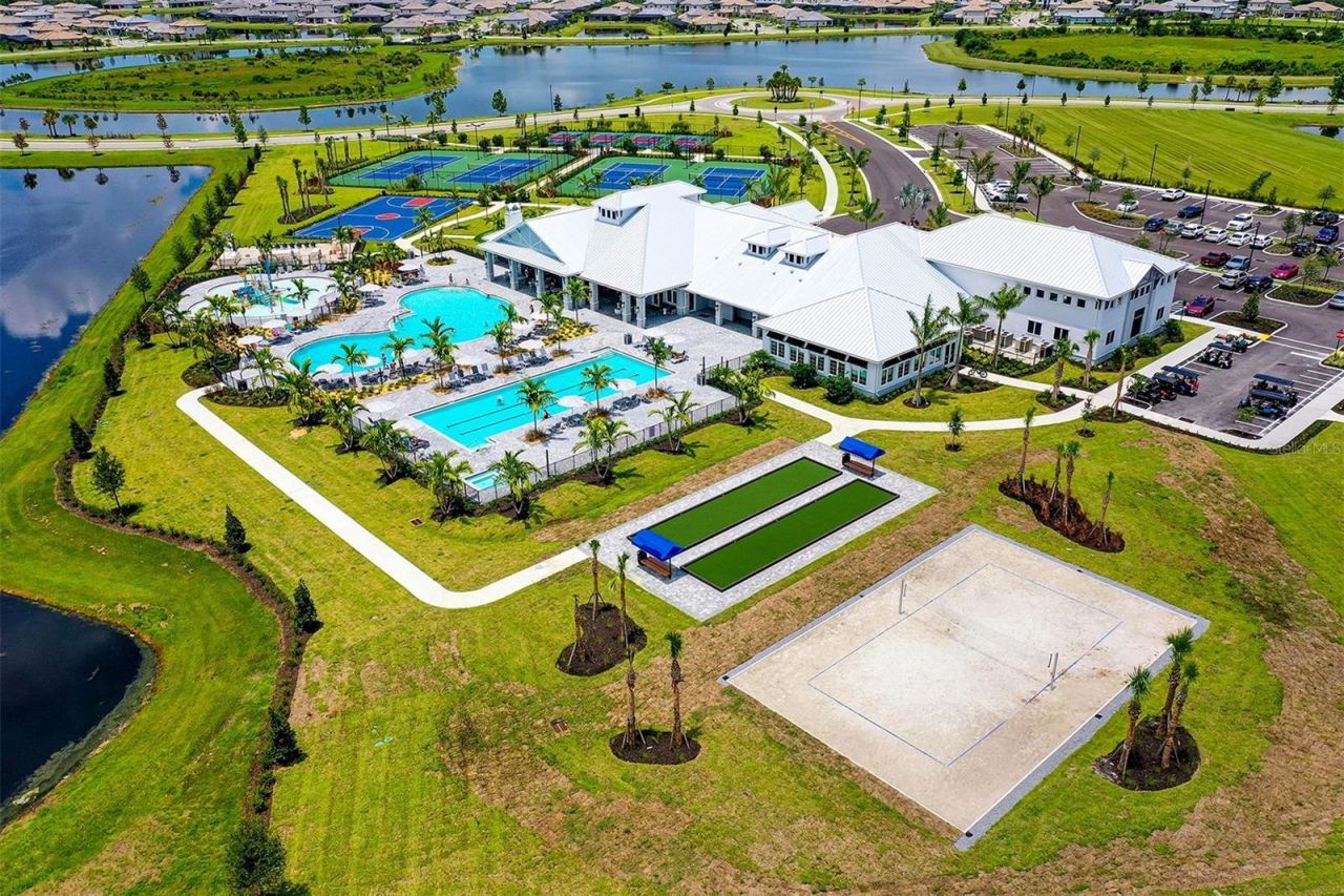 5321 Seal Isle Court, Bradenton, FL 34211 Photo