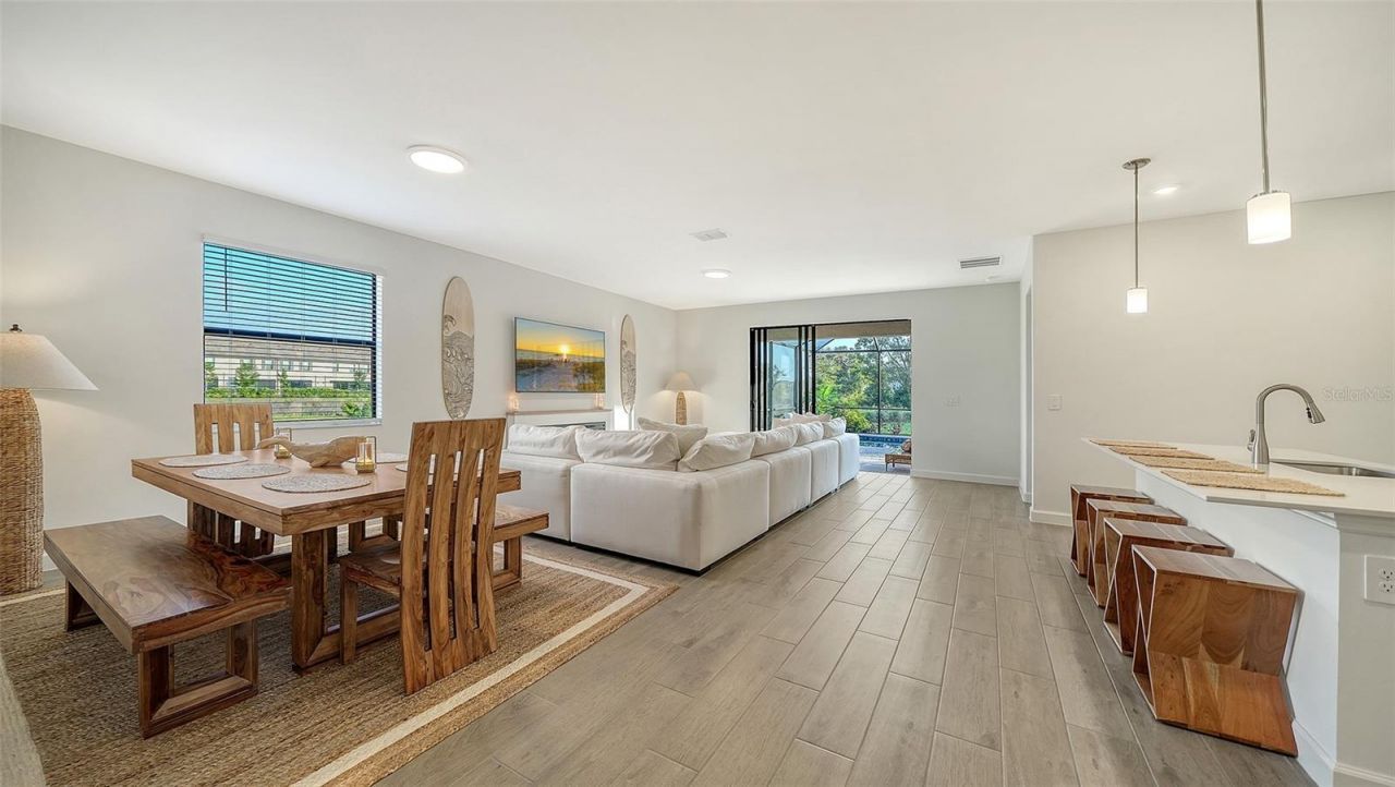 5321 Seal Isle Court, Bradenton, FL 34211 Photo