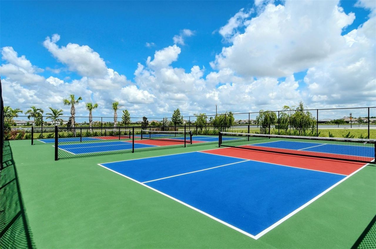 5321 Seal Isle Court, Bradenton, FL 34211 Photo