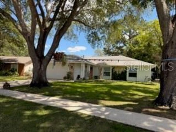 9504 CANNON DRIVE , ORLANDO, FL 32817