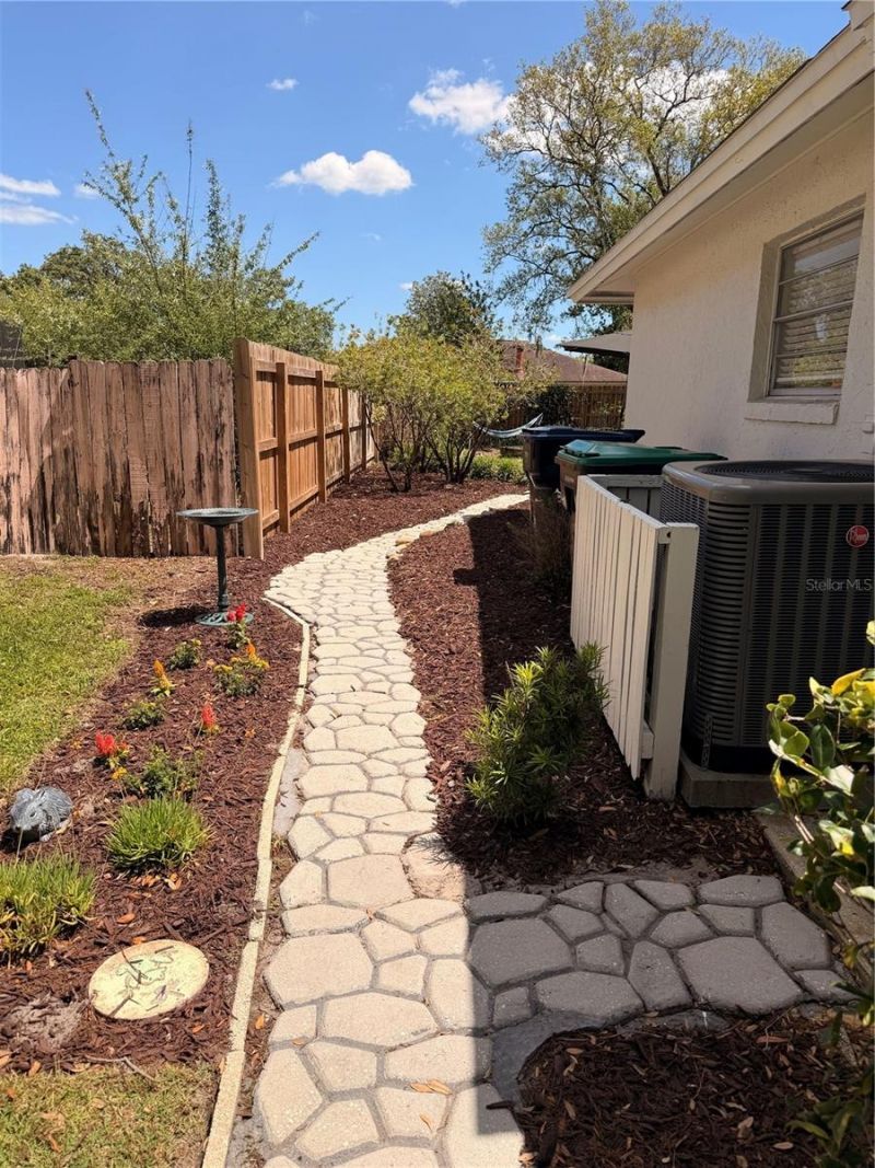 9504 Cannon Drive, Orlando, FL 32817 Photo