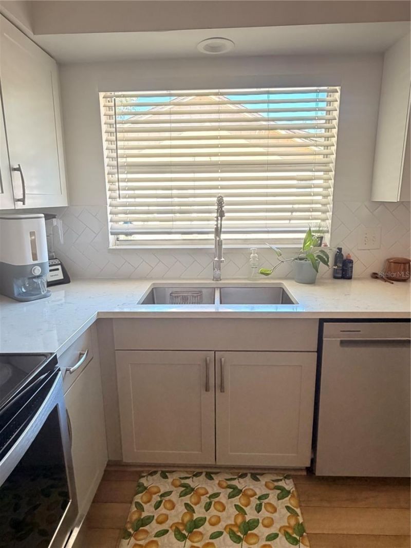 9504 Cannon Drive, Orlando, FL 32817 Photo