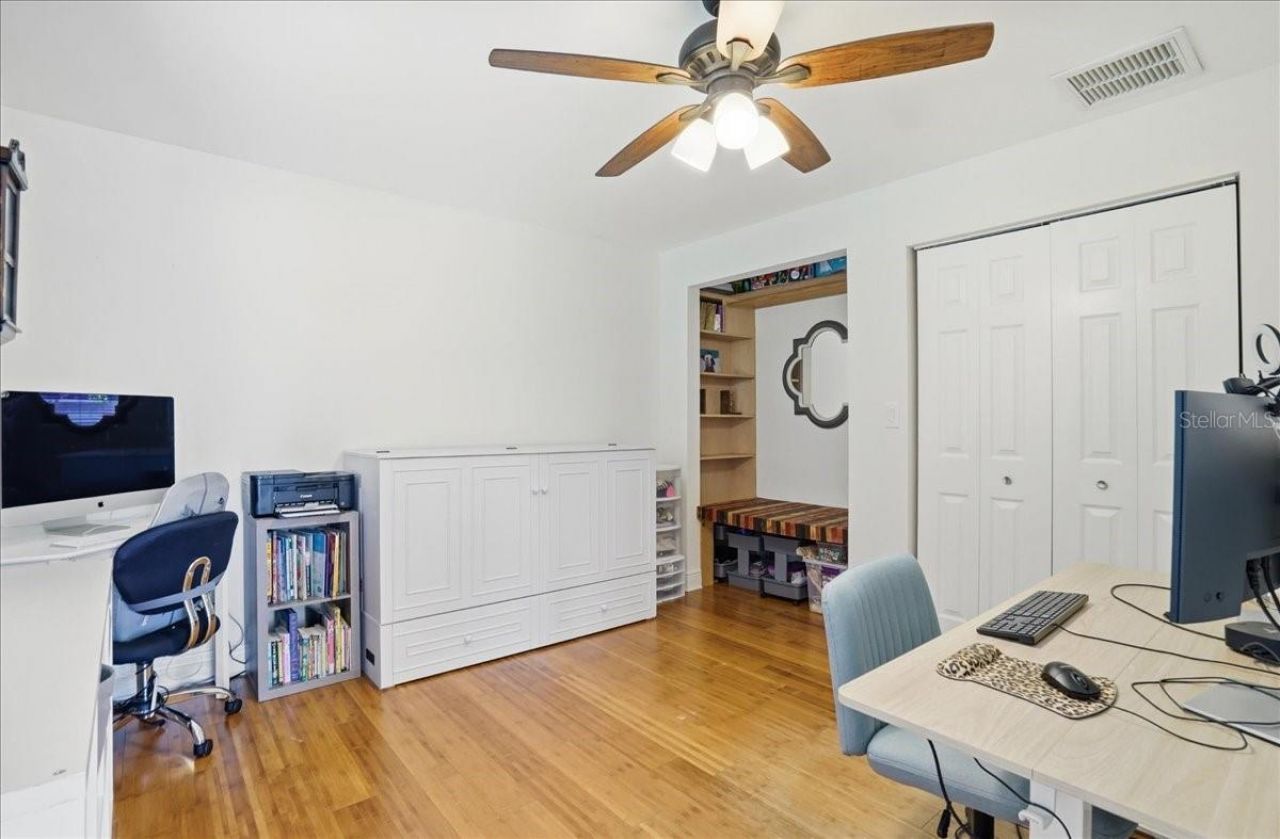700 66th Avenue S, Saint Petersburg, FL 33705 Photo