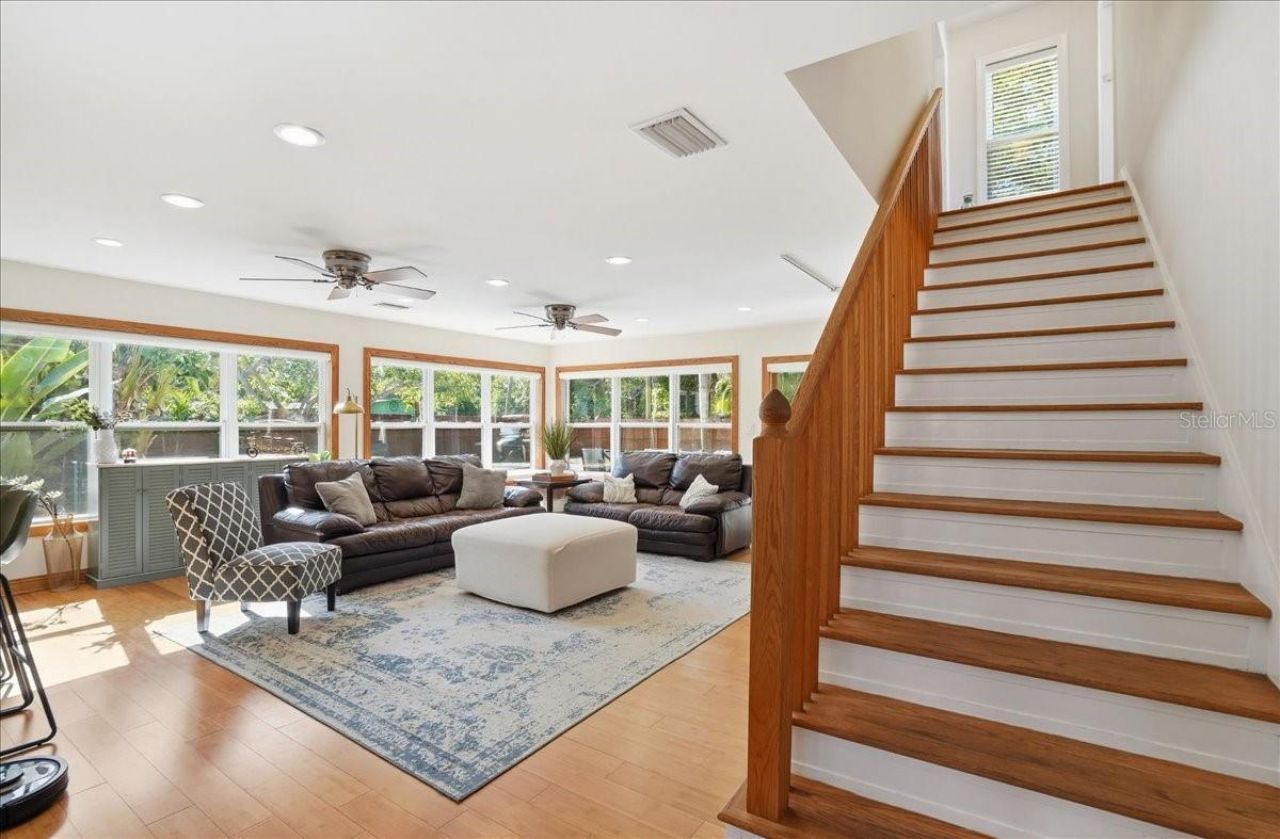 700 66th Avenue S, Saint Petersburg, FL 33705 Photo