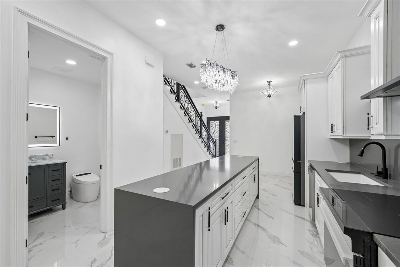 2816 Corrine Street, Unit 1, Tampa, FL 33605 Photo