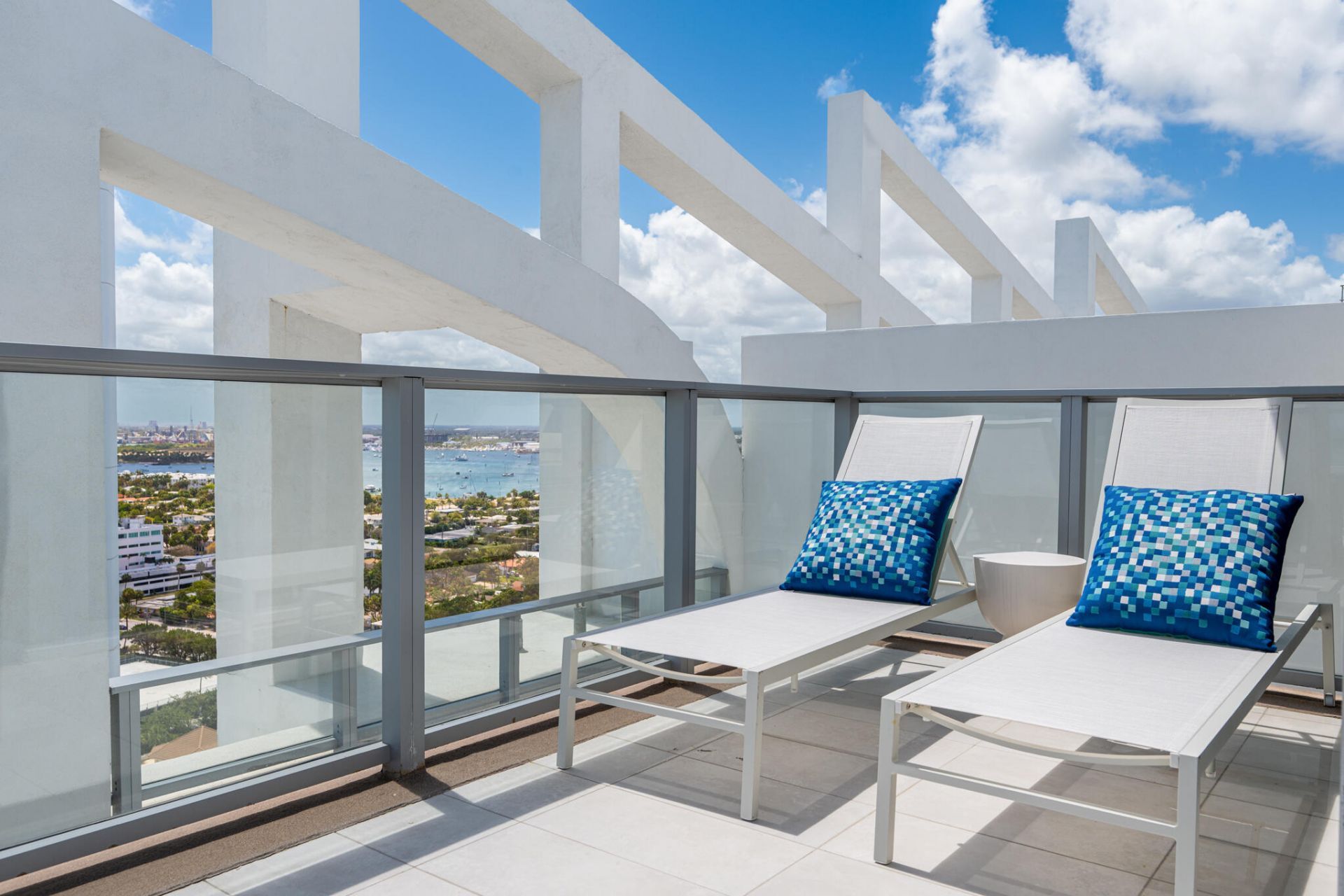 3100 N Ocean Drive, Unit H-ph3, Riviera Beach, FL 33404 Photo