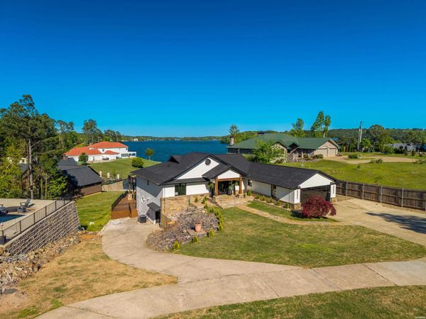 131 S LAKELAND Point, Hot Springs, AR 71913