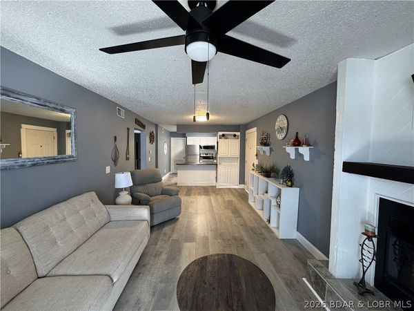 10 Wheelhouse , Unit 2A, Lake Ozark, MO 65049