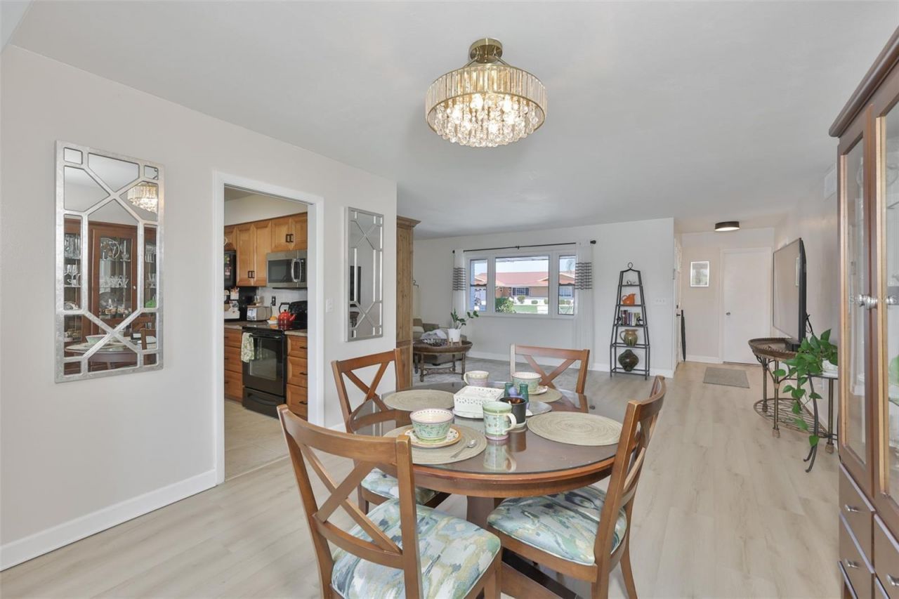 1704 Danbury Drive, Sun City Center, FL 33573 Photo
