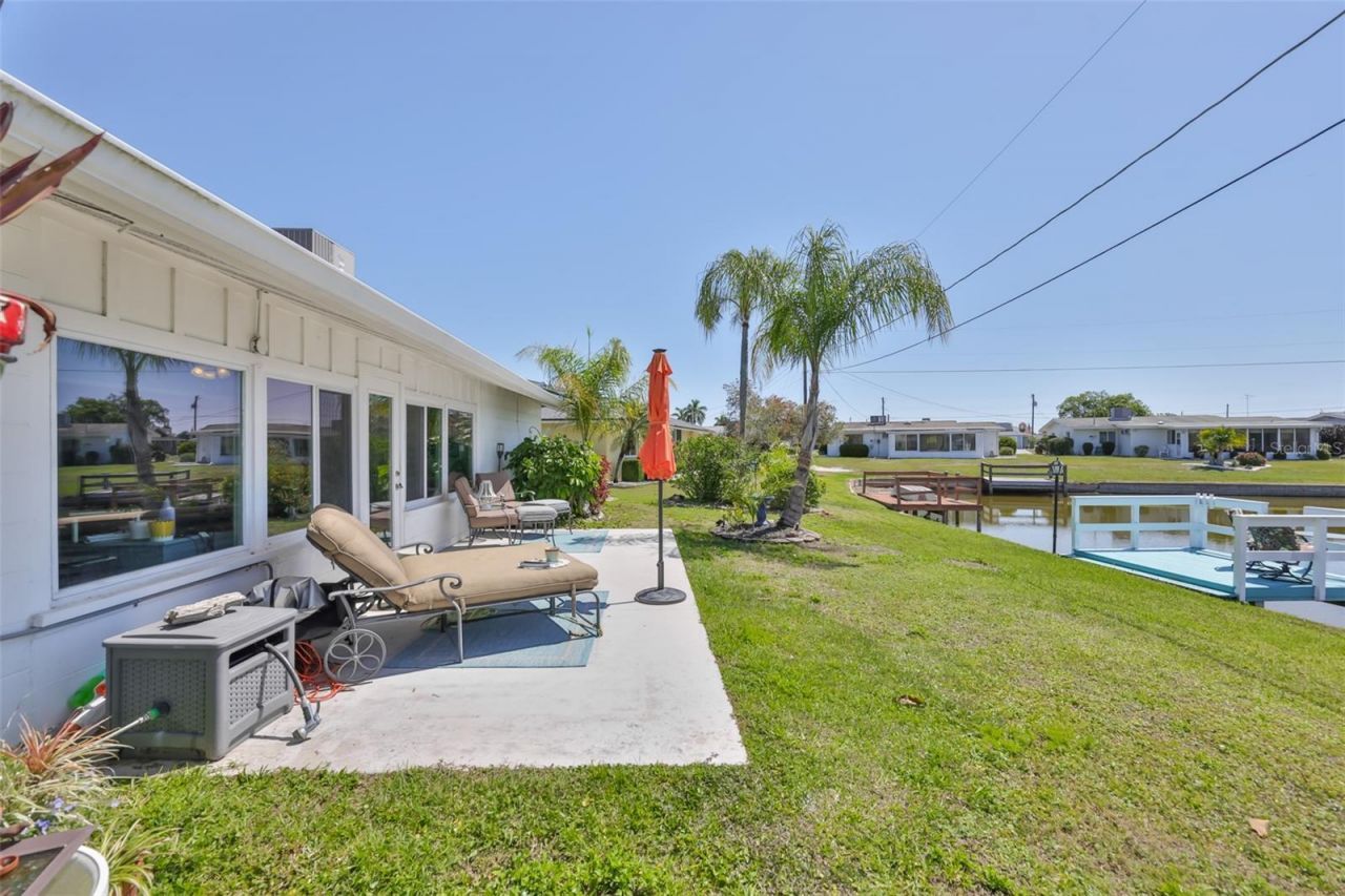 1704 Danbury Drive, Sun City Center, FL 33573 Photo