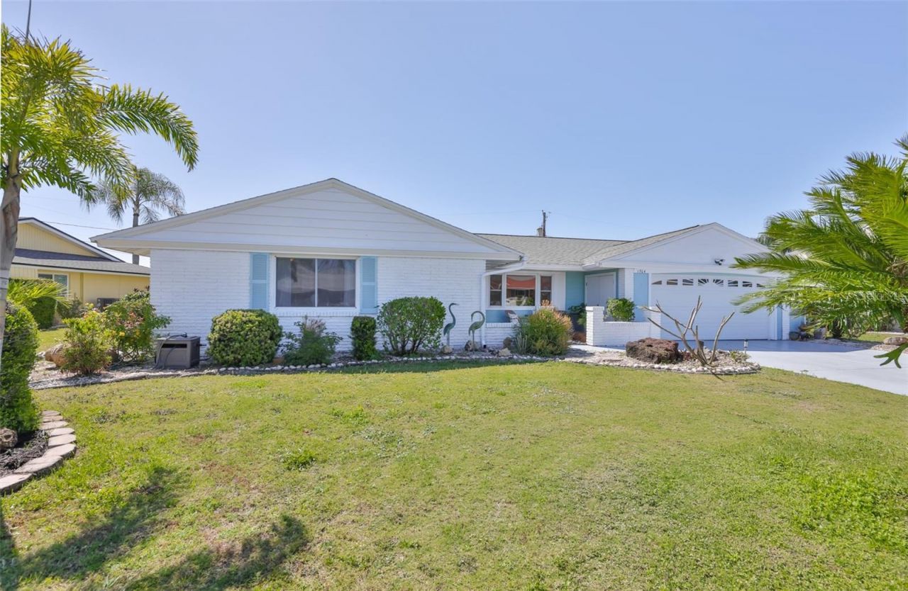 1704 Danbury Drive, Sun City Center, FL 33573 Photo