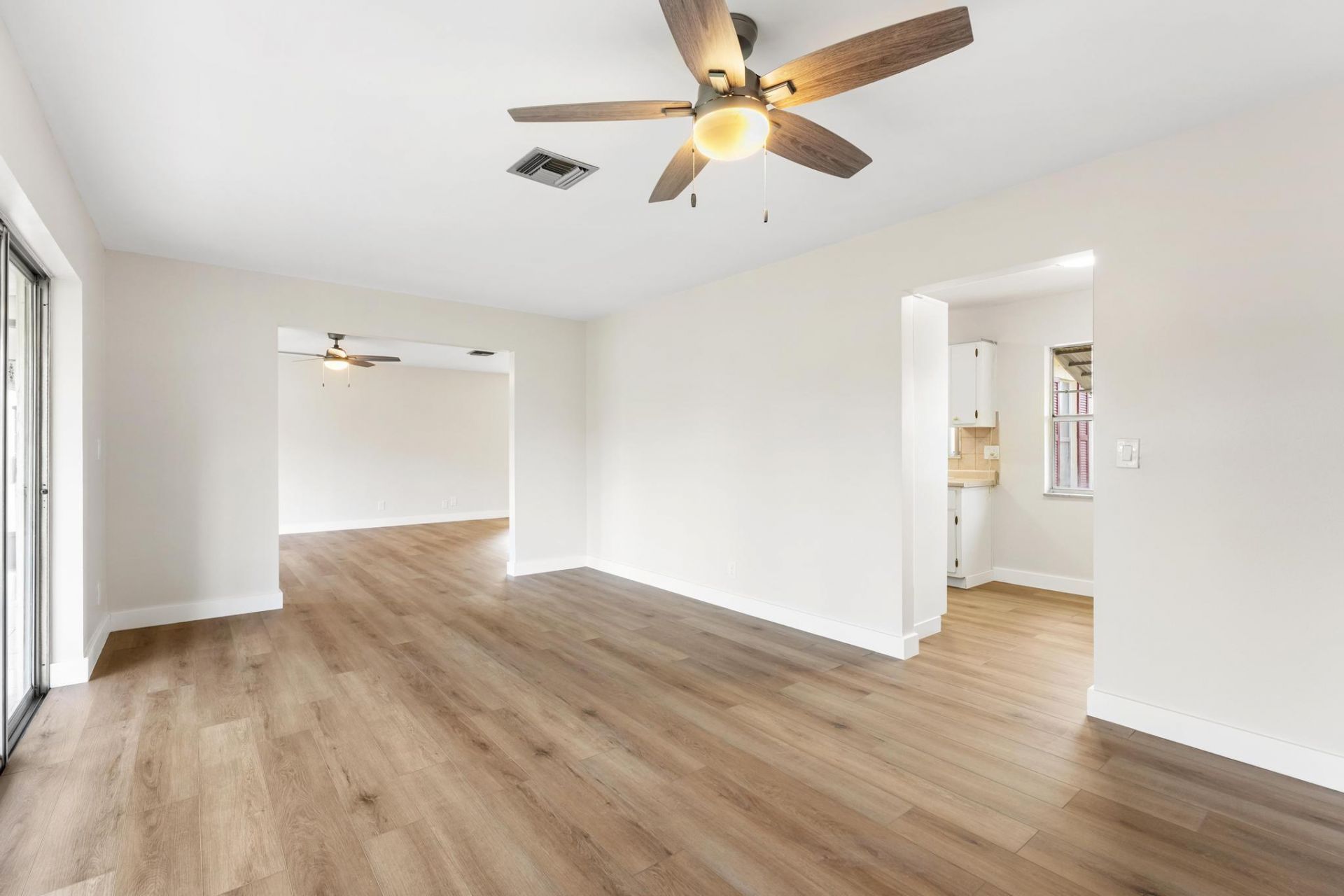 7281 N Pine Park Dr N, Lake Worth, FL 33467 Photo