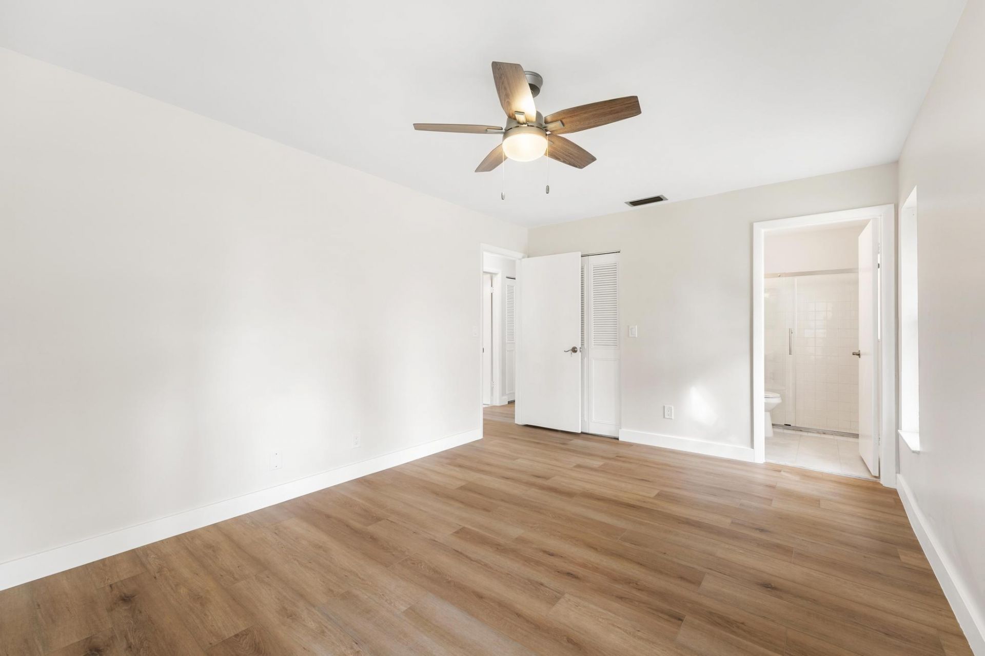 7281 N Pine Park Dr N, Lake Worth, FL 33467 Photo