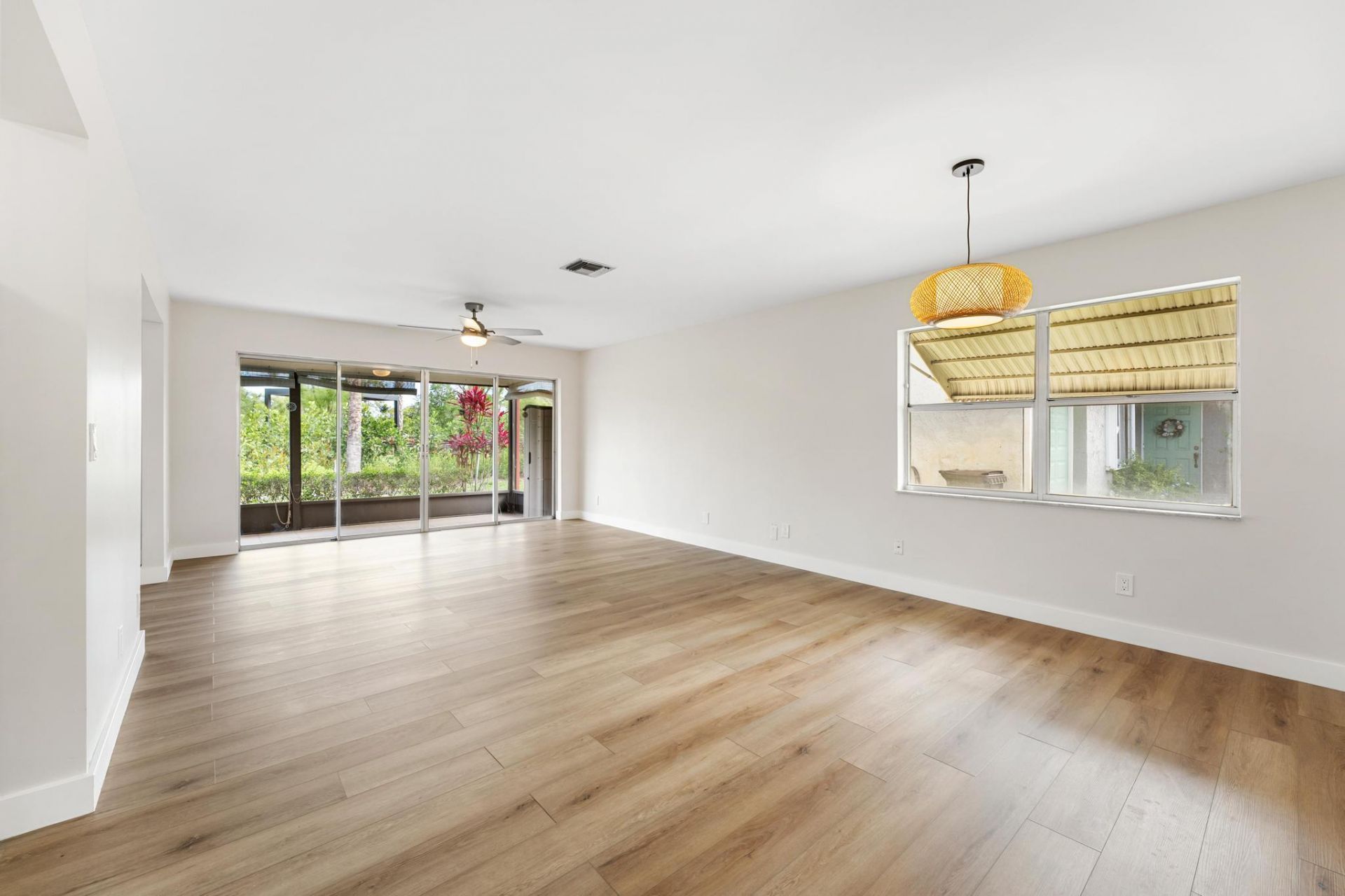 7281 N Pine Park Dr N, Lake Worth, FL 33467 Photo