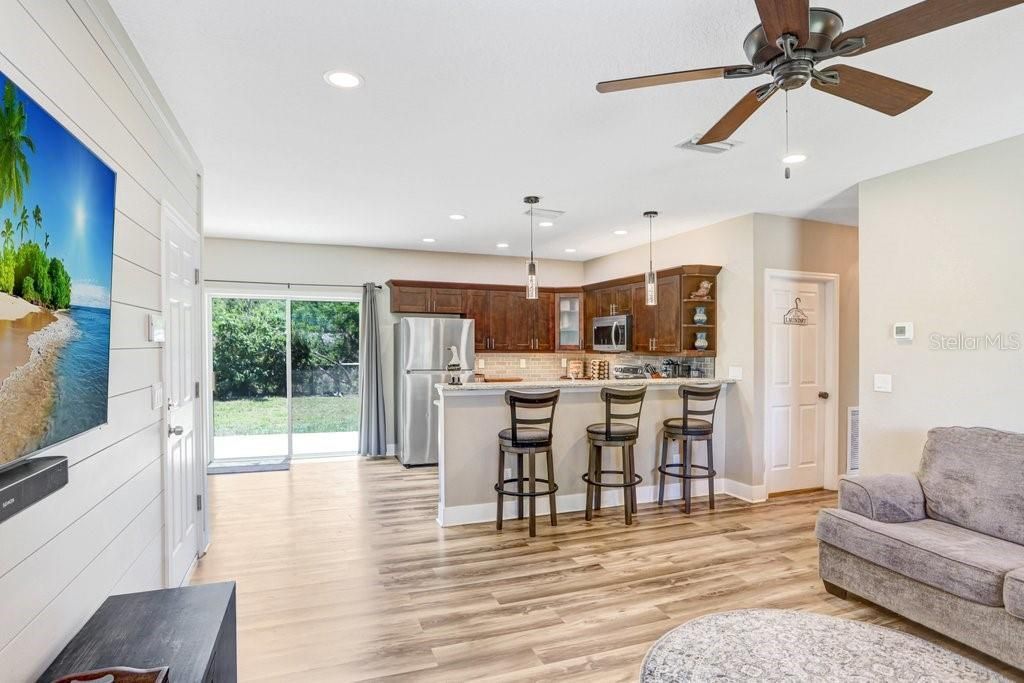 618 Oak Ridge Drive , Brandon, FL 33510 Photo