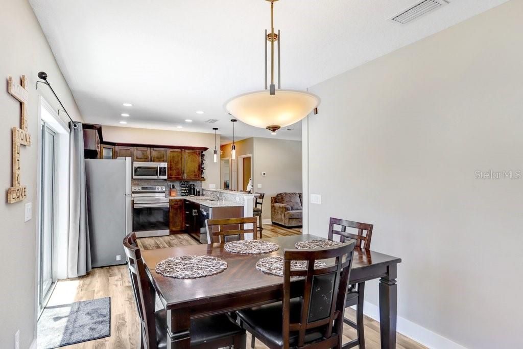 618 Oak Ridge Drive , Brandon, FL 33510 Photo