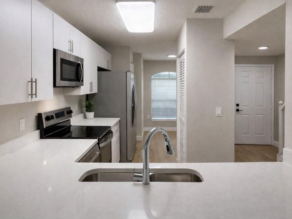 14639 PAR CLUB CIRCLE , TAMPA, FL 33618