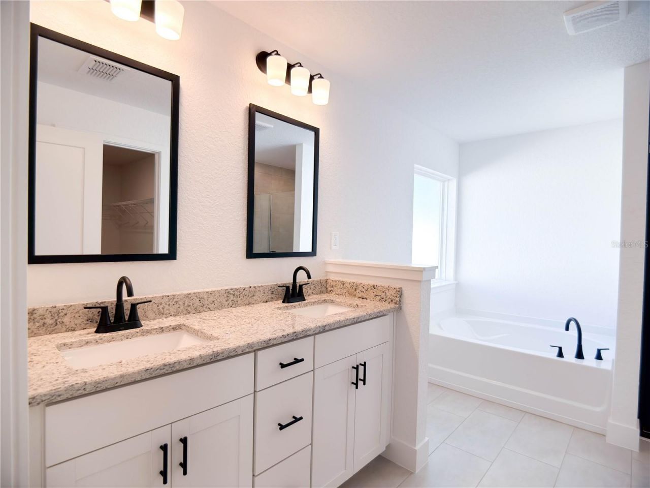 4575 NE 32nd Place, Ocala, FL 34470 Photo