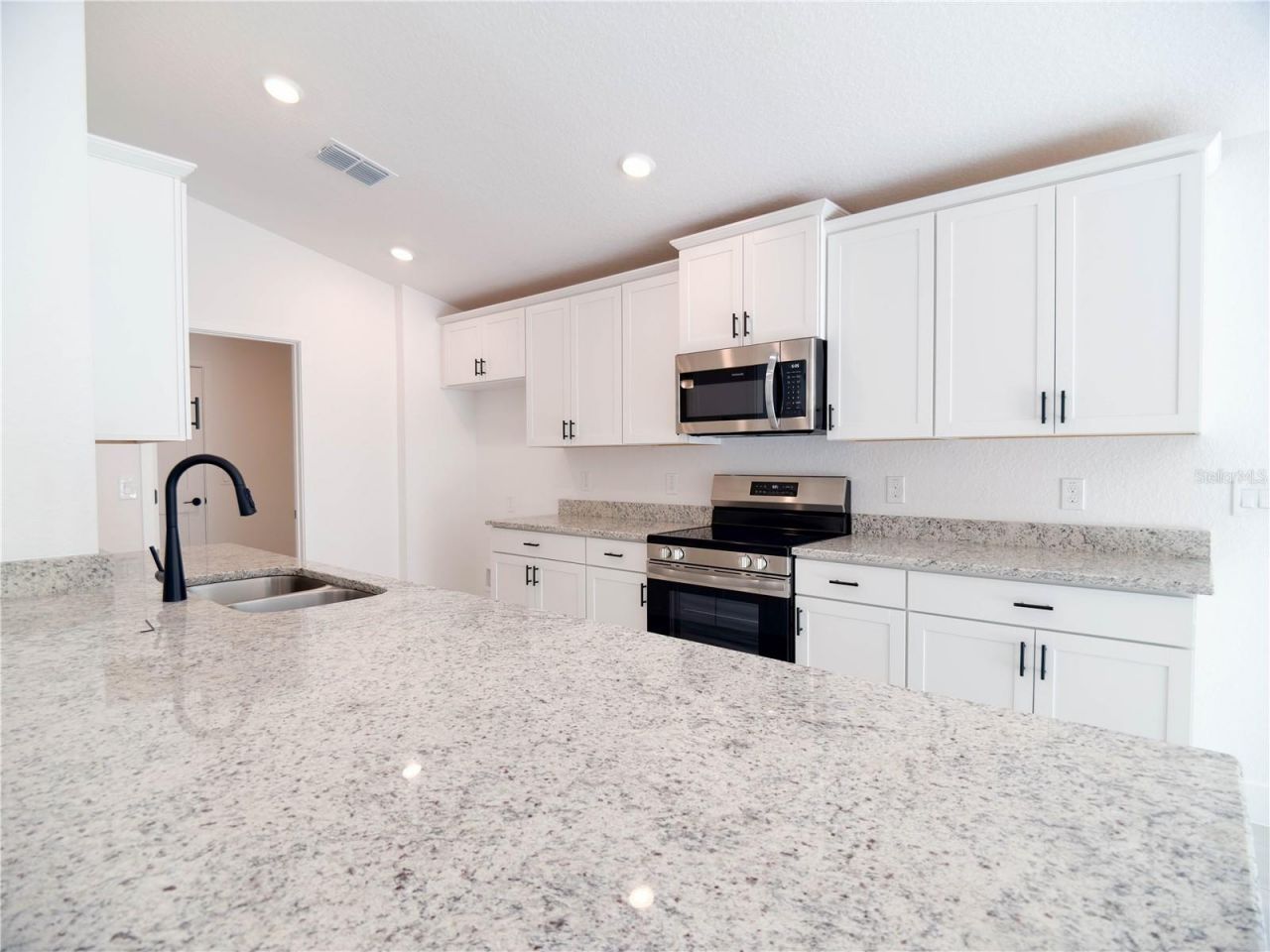 4575 NE 32nd Place, Ocala, FL 34470 Photo