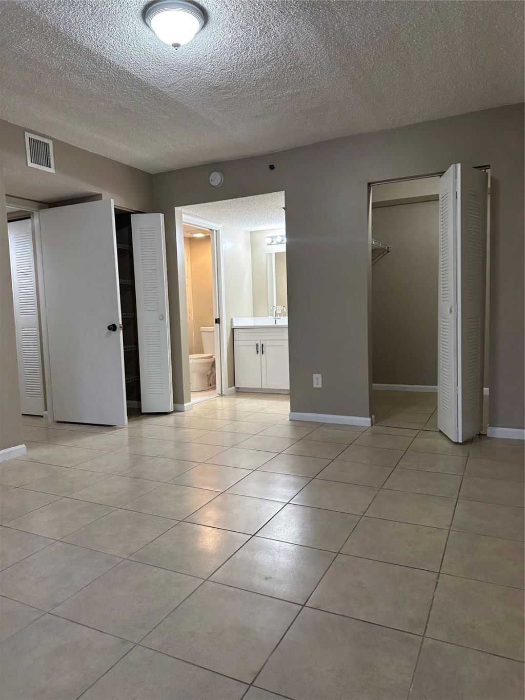 5590 NW 61st Street, Unit 803, Coconut Creek, FL 33073 Photo