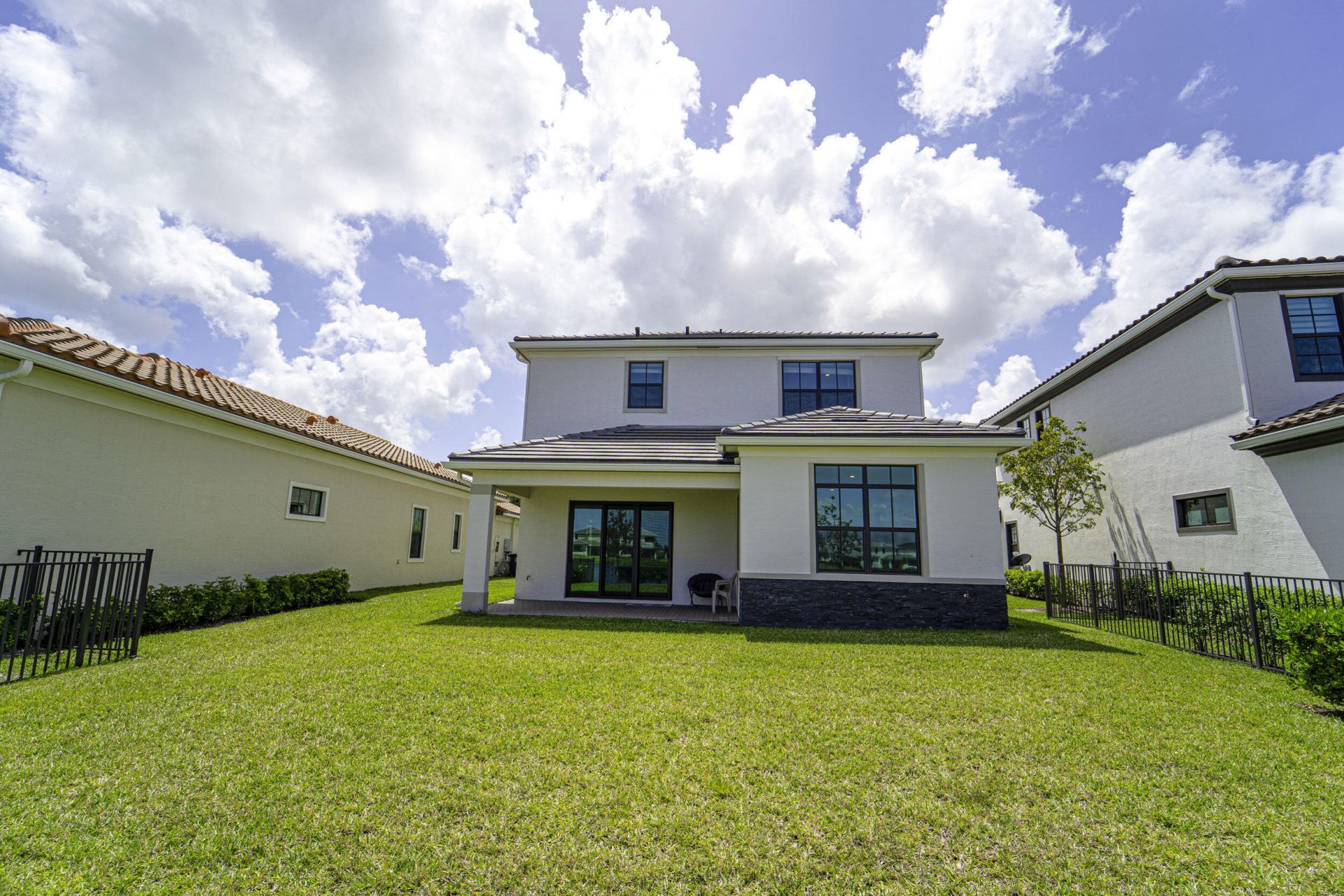 537 SE Fascino Circle, Port Saint Lucie, FL 34984 Photo