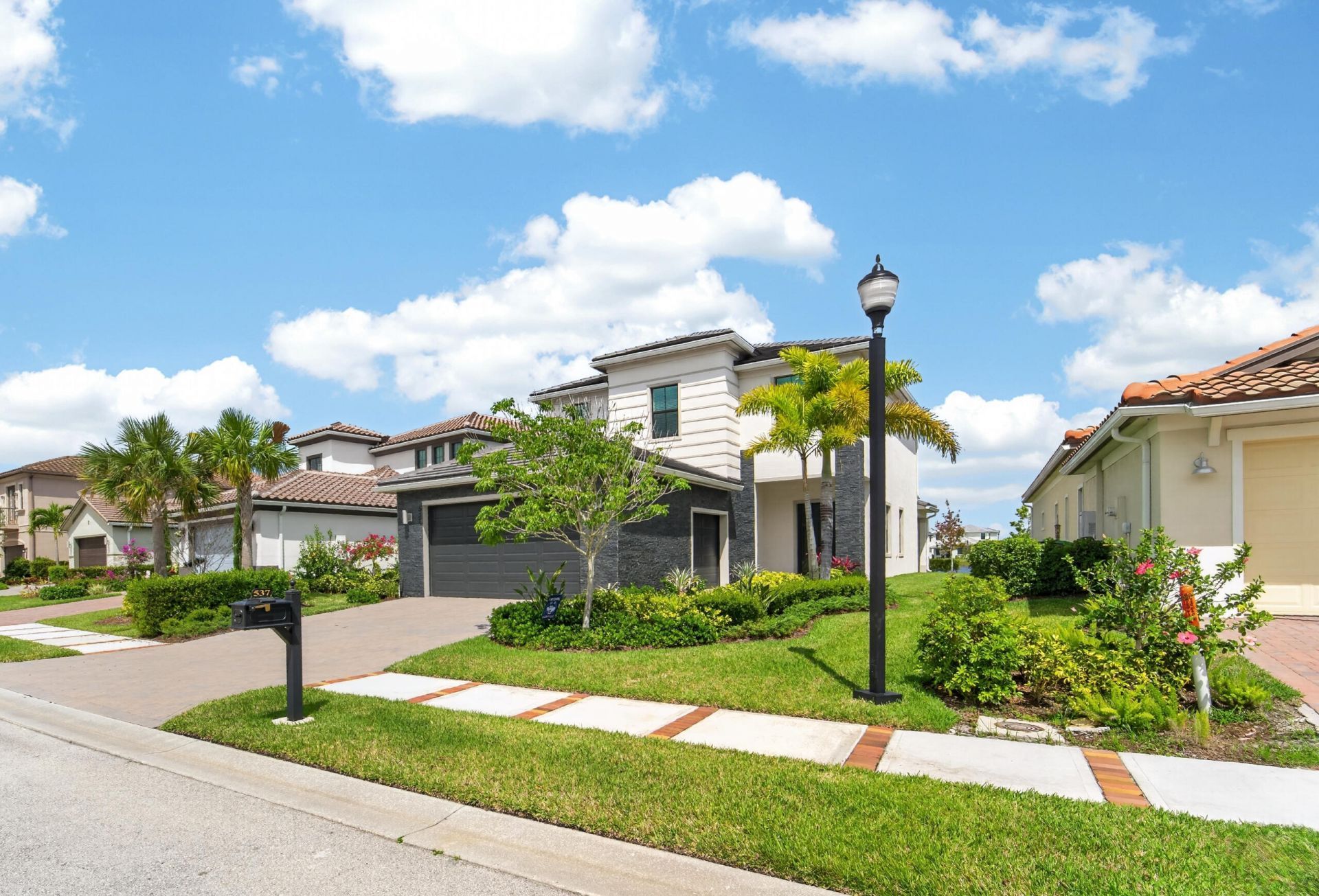537 SE Fascino Circle, Port Saint Lucie, FL 34984 Photo